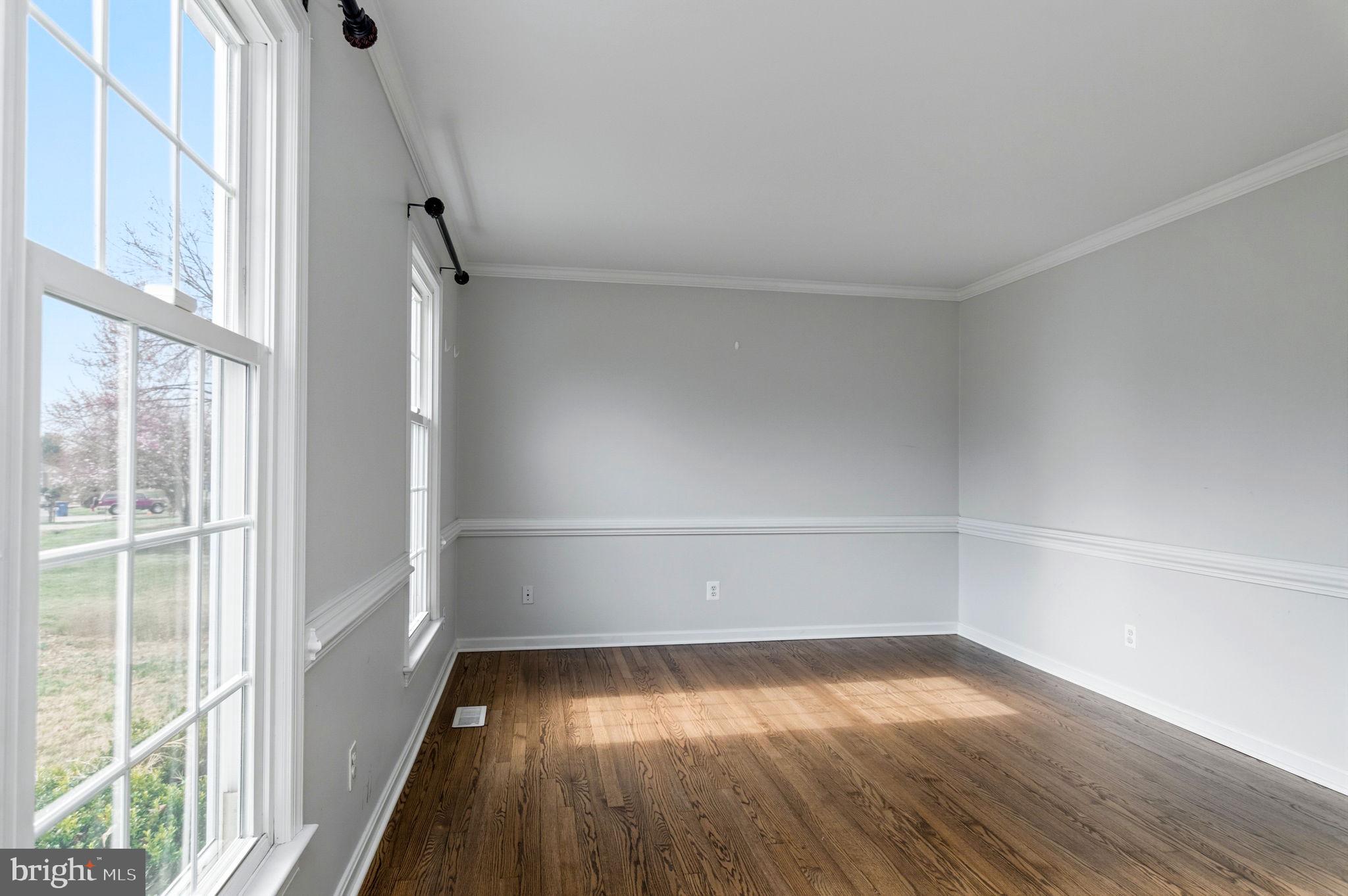 BREEZEWOOD - Residential