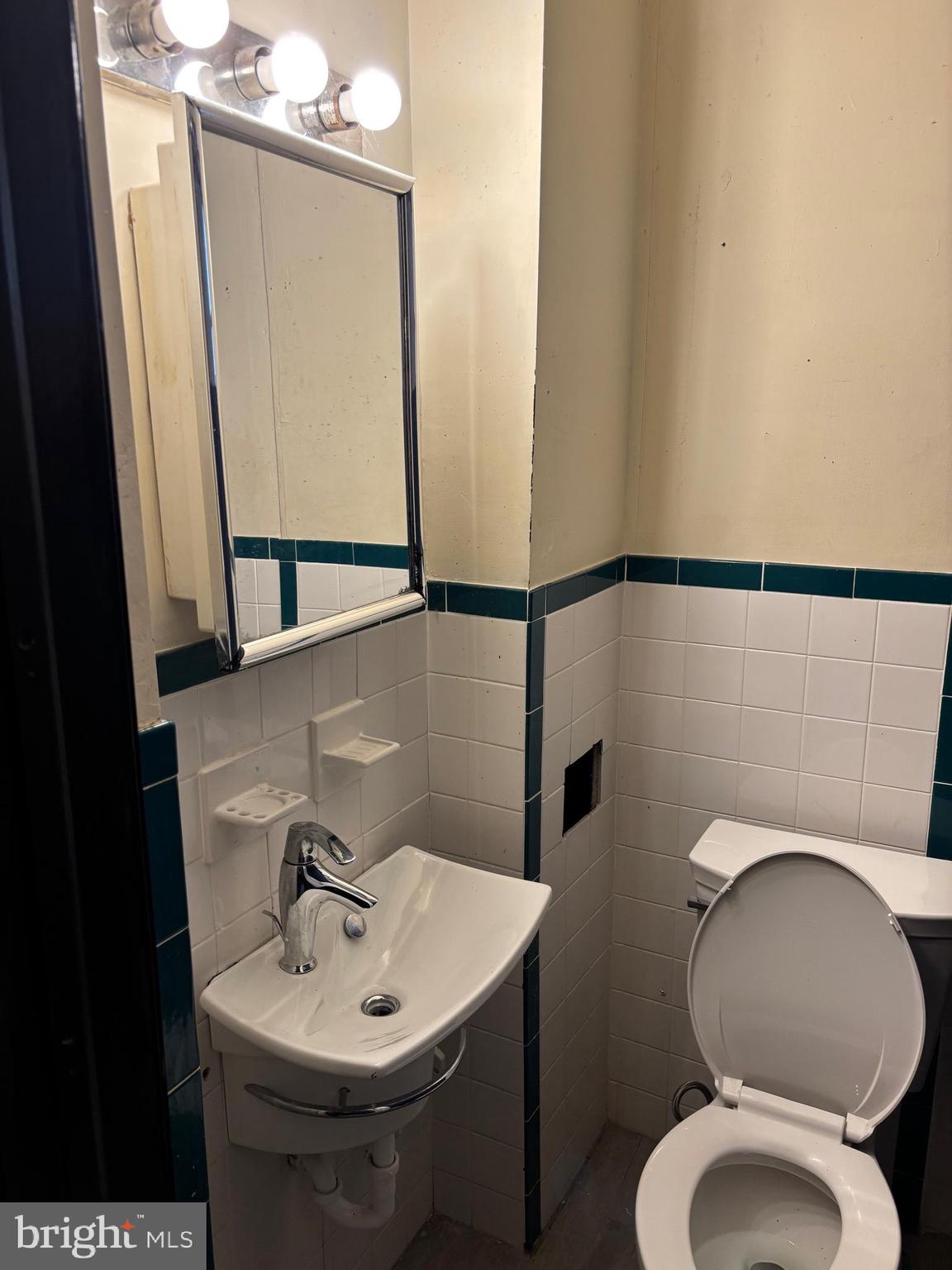 PHILADELPHIA (SOUTH) - Residential