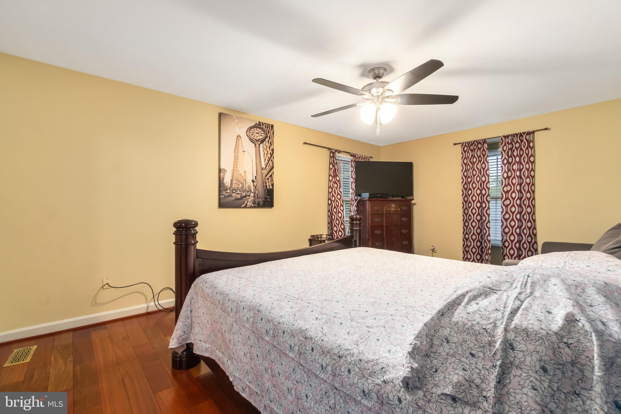 FALMOUTH VILLAGE - Residential