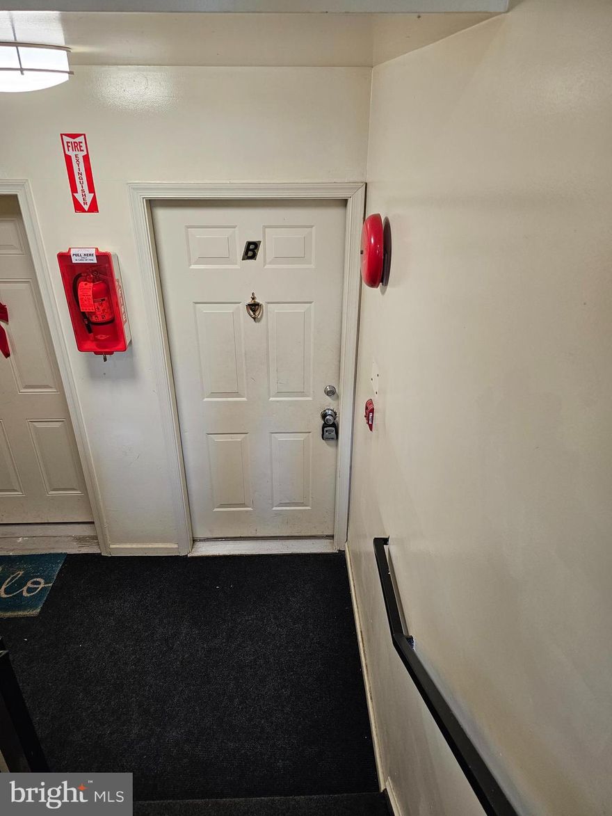 Lovely and spacious 3 brs and 2 baths. Great location and community.  Washer/dryer right off the kitchen. Metro bus access nearby and Metro rail is 10 minutes away.  Property is being sold "as is". Motivated seller will review all offers.