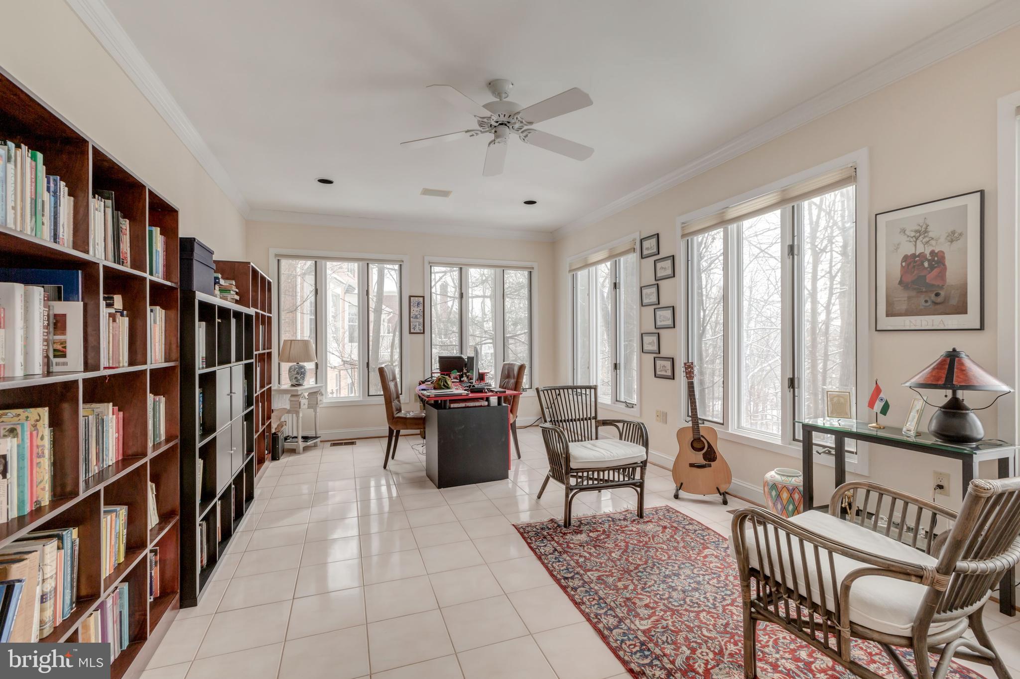 RIVER FALLS - Residential