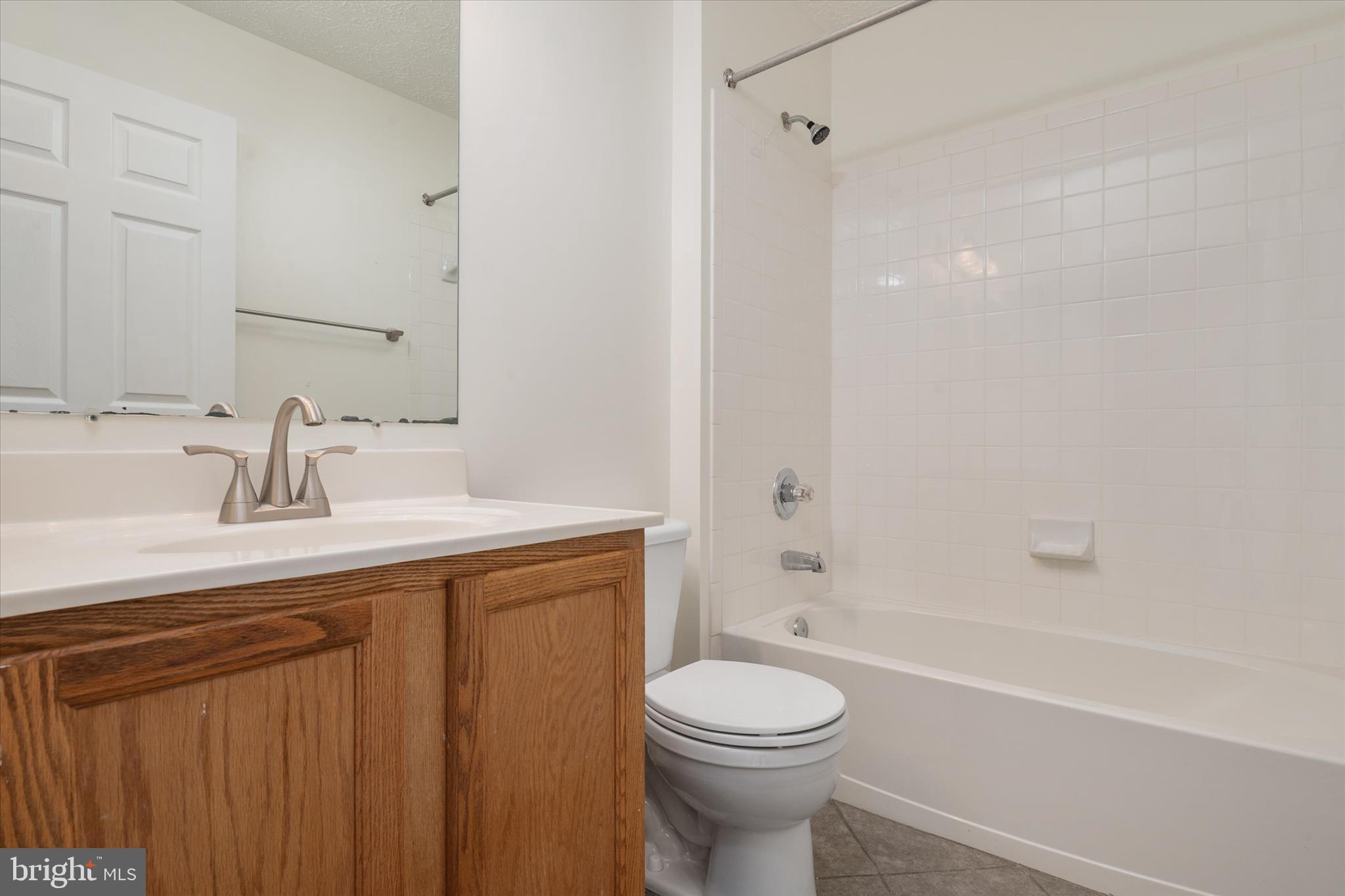 ASBURY WOODS - Residential