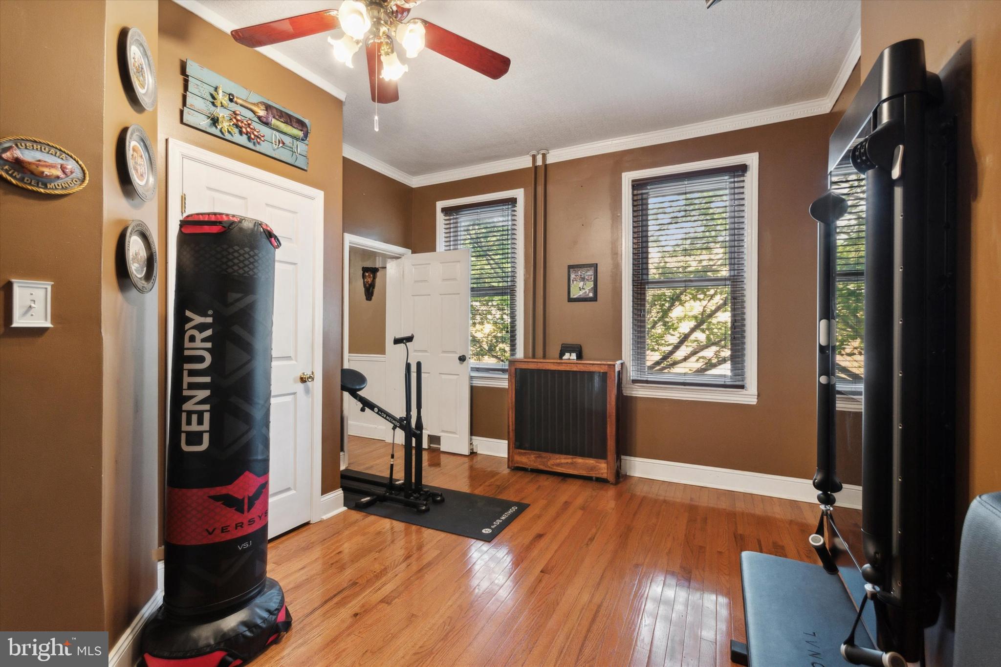 PORT RICHMOND - Residential