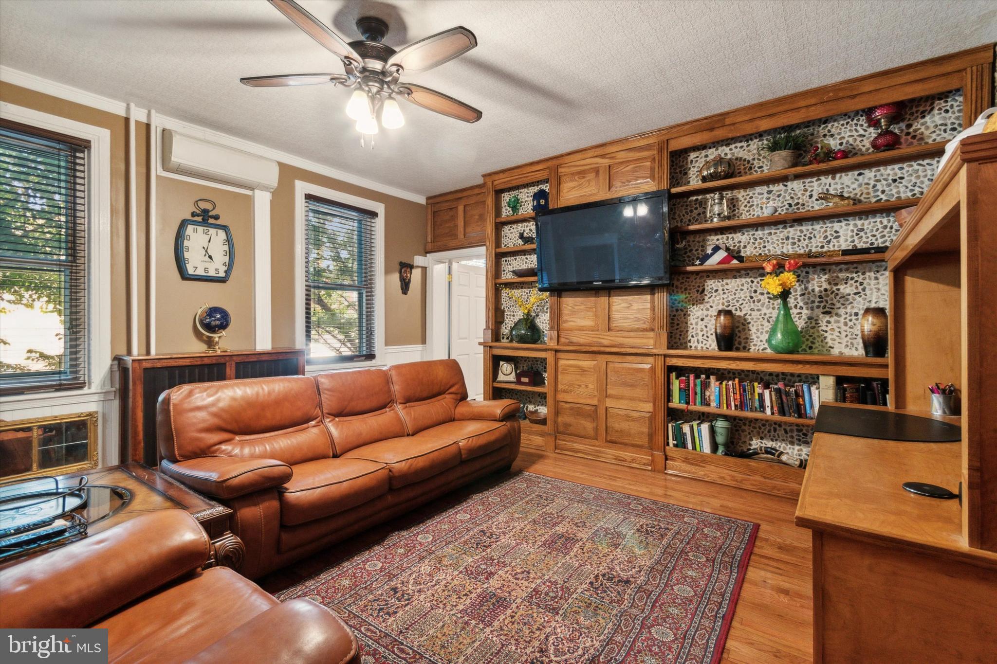 PORT RICHMOND - Residential
