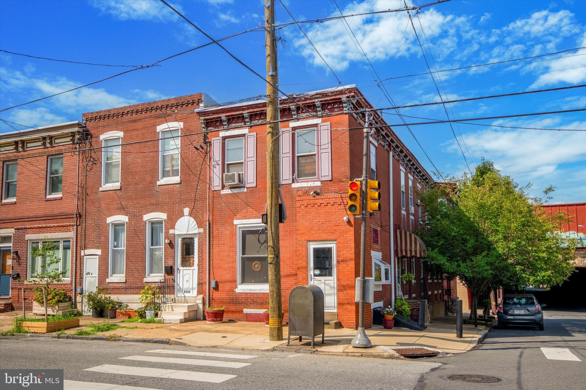 PORT RICHMOND - Residential