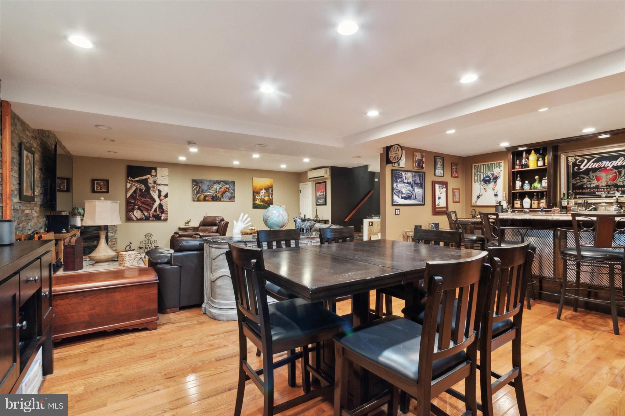 PORT RICHMOND - Residential