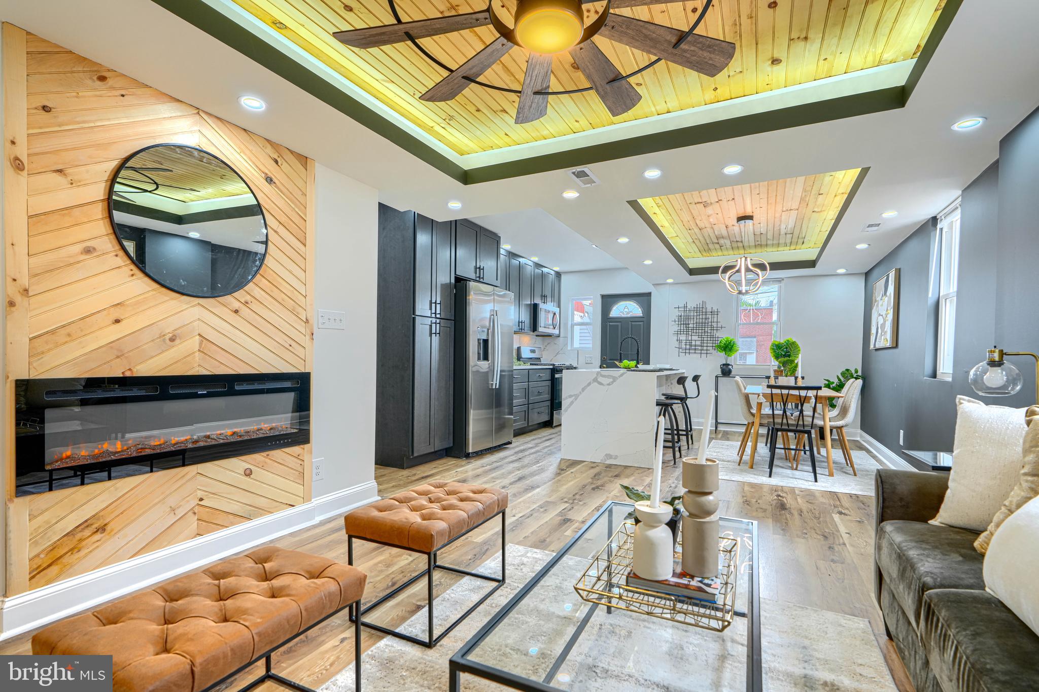 MIDDLE RIVER - Residential