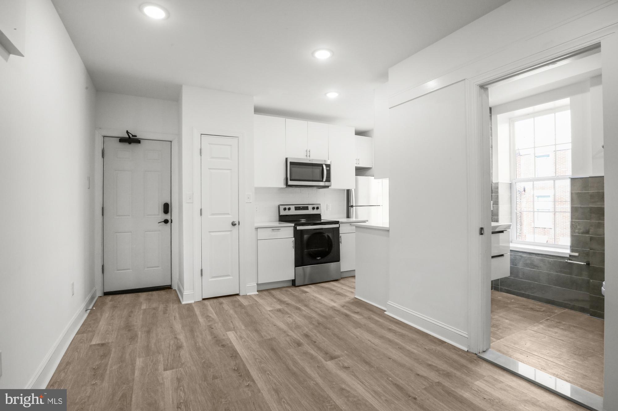 EAST KENSINGTON - Residential Lease