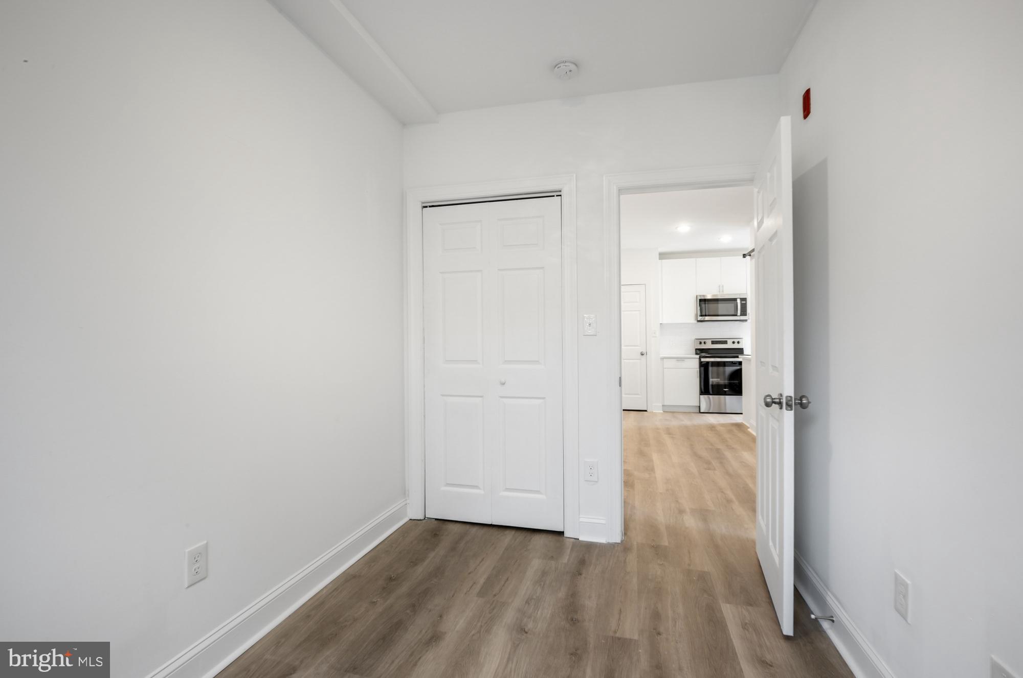 EAST KENSINGTON - Residential Lease