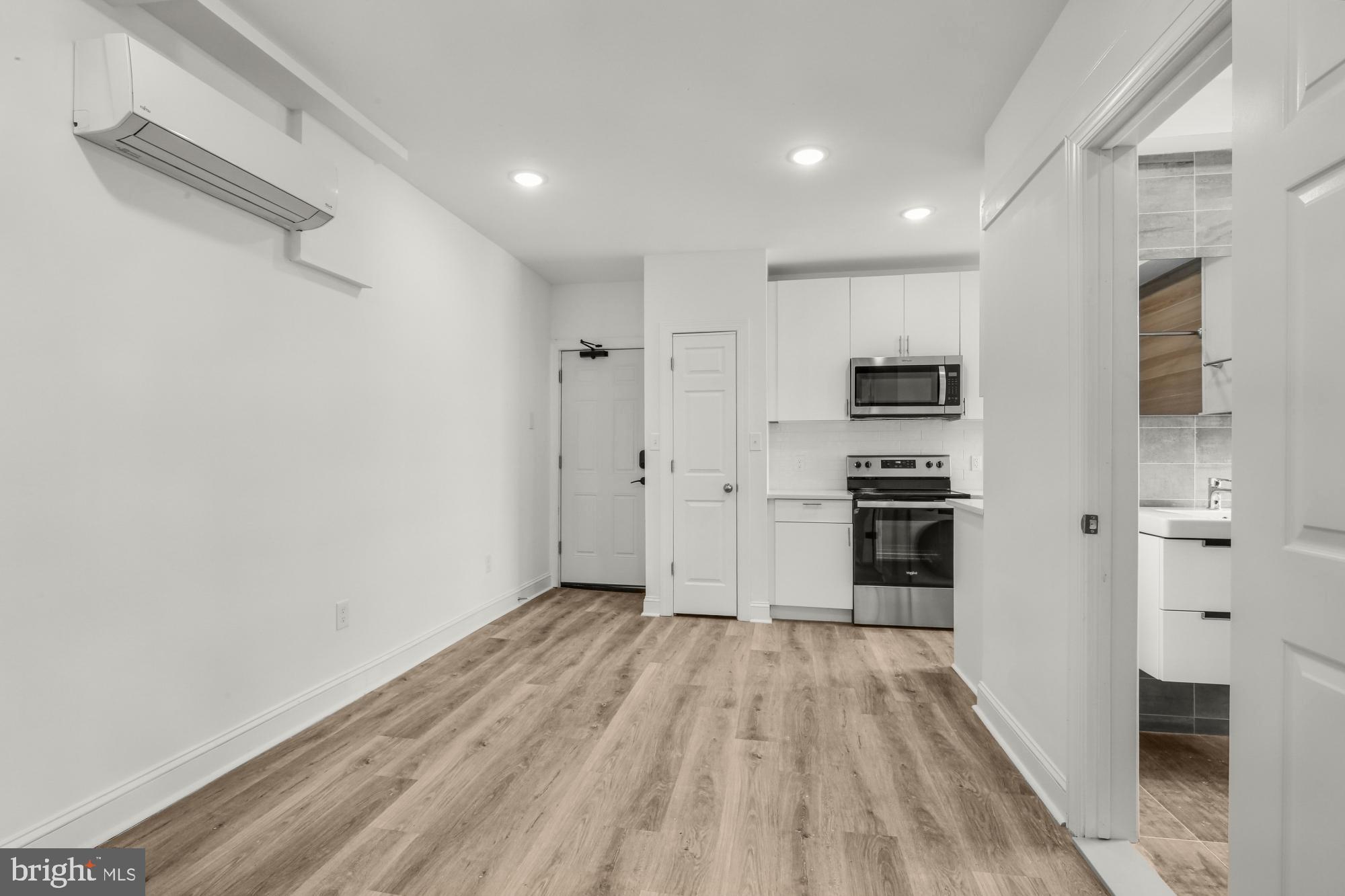 EAST KENSINGTON - Residential Lease