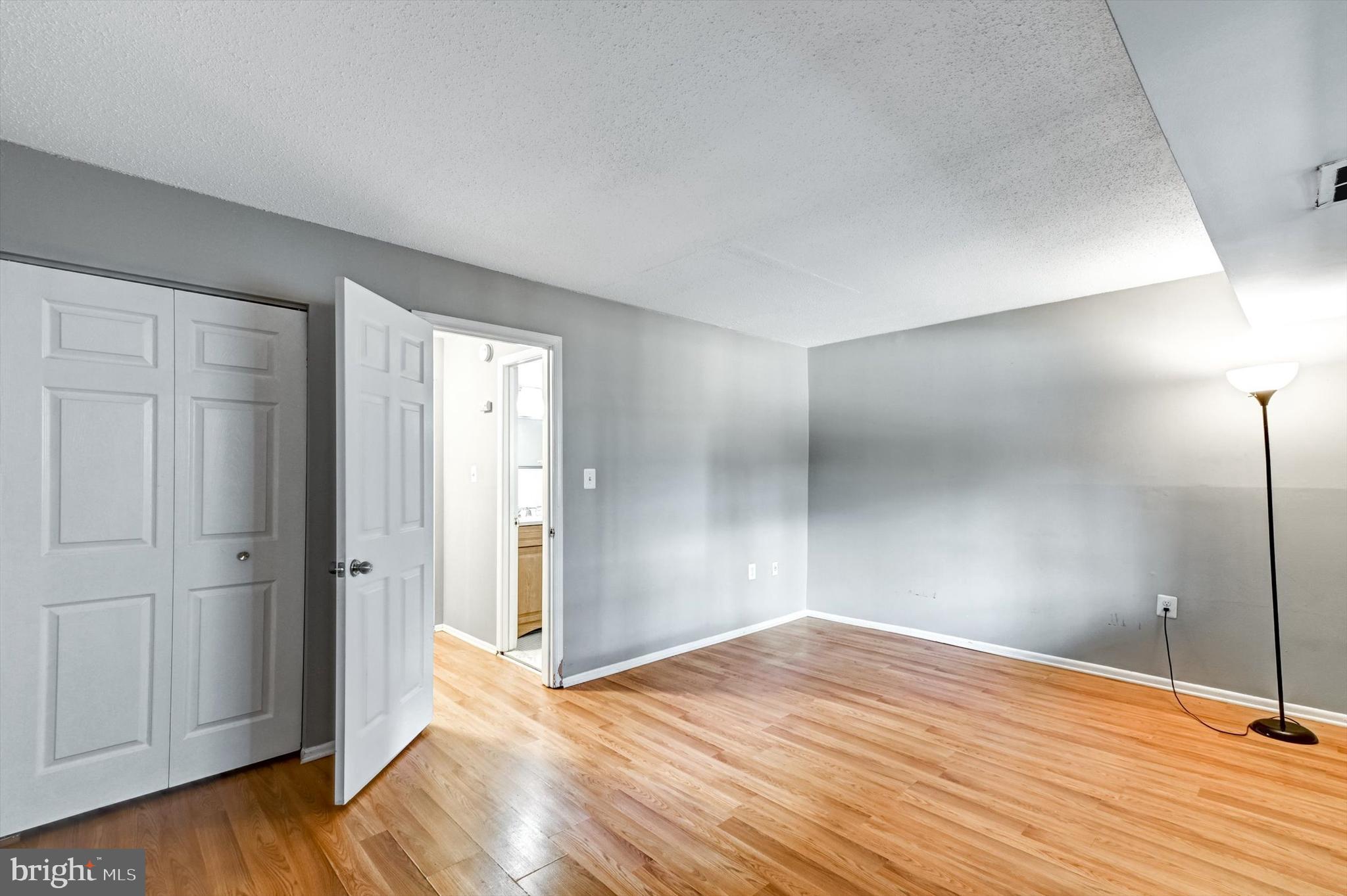 ROCKLAND RUN - Residential