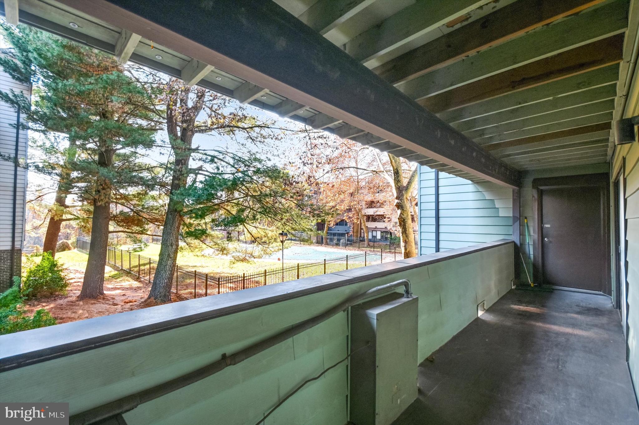 ROCKLAND RUN - Residential