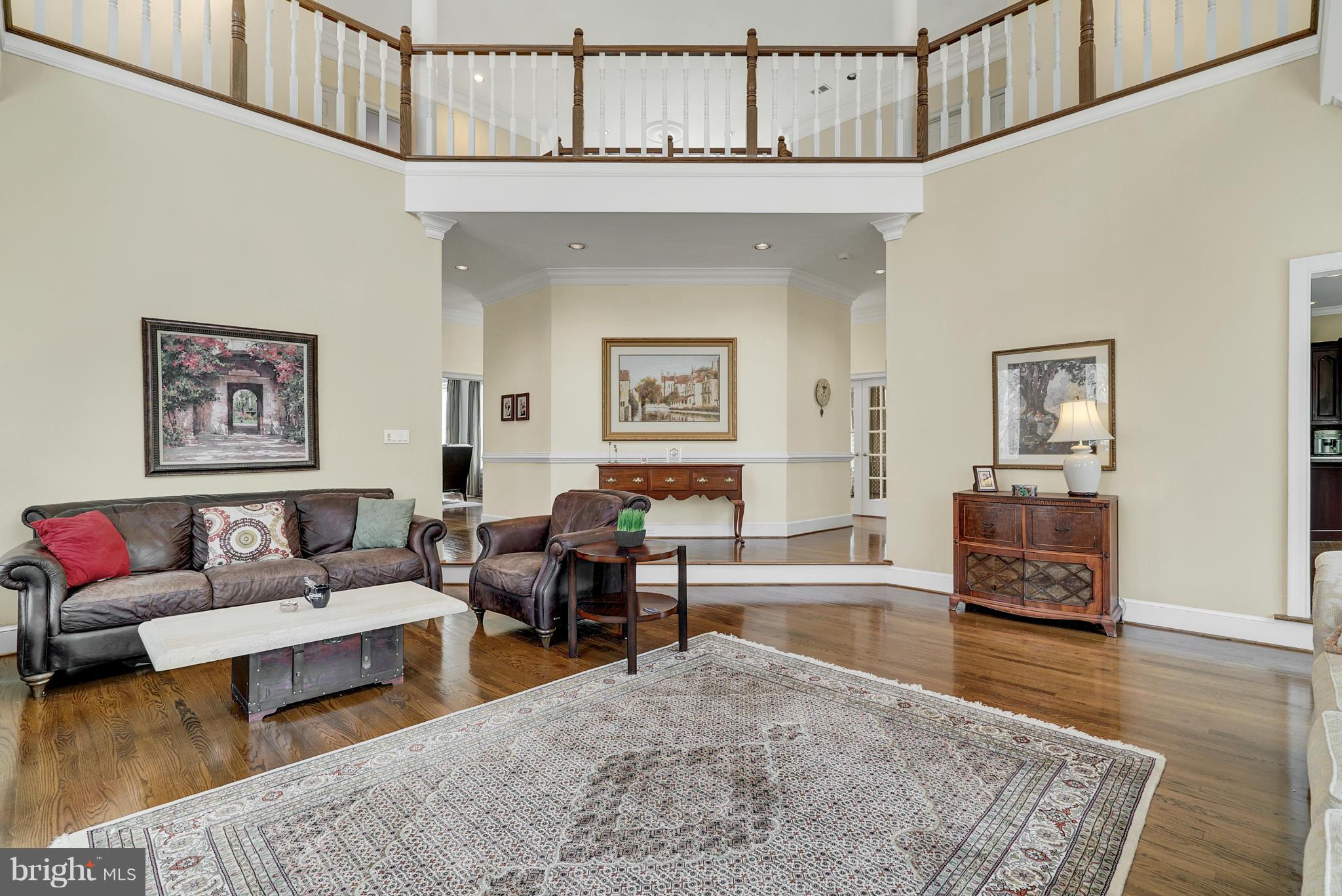 RIVERBEND KNOLLS - Residential