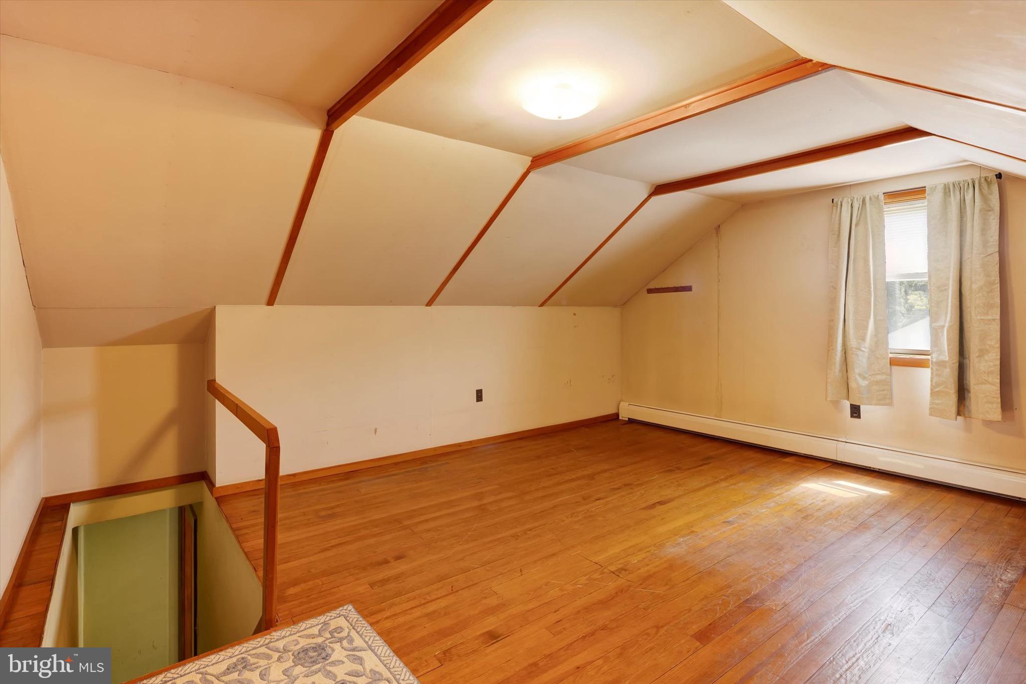 BROOKVIEW - Residential