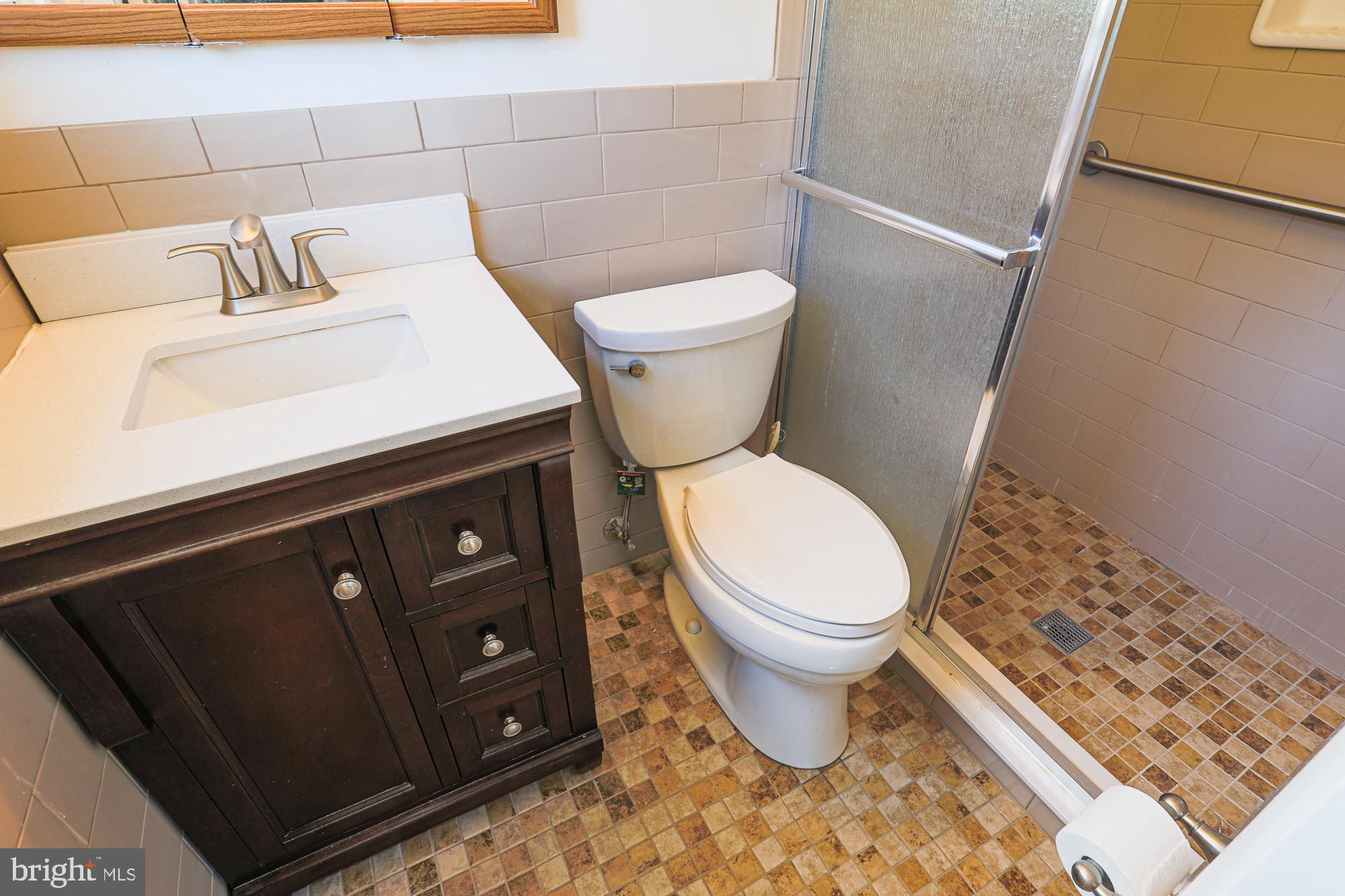 MEADOWOOD - Residential