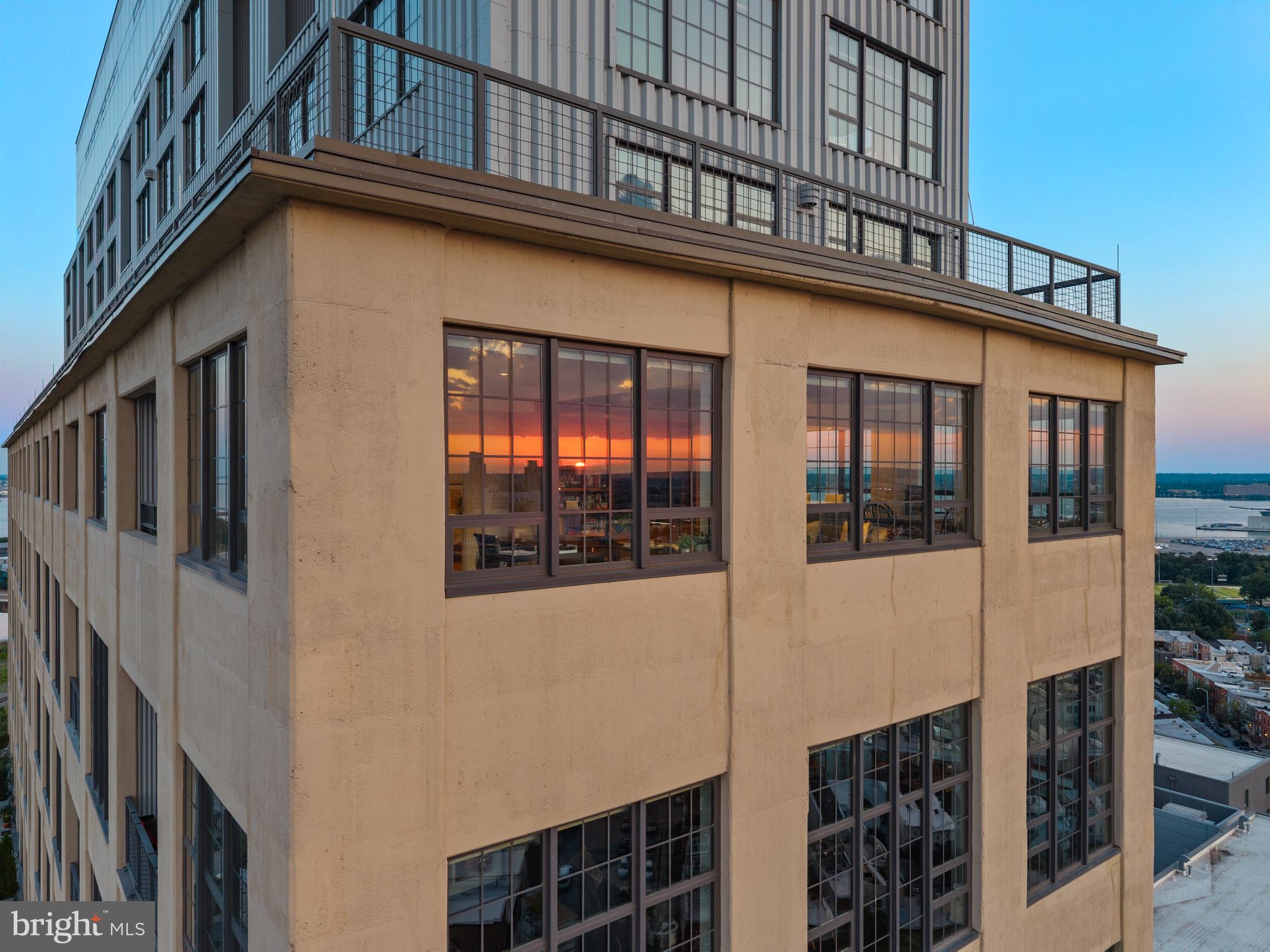 LOCUST POINT - Residential