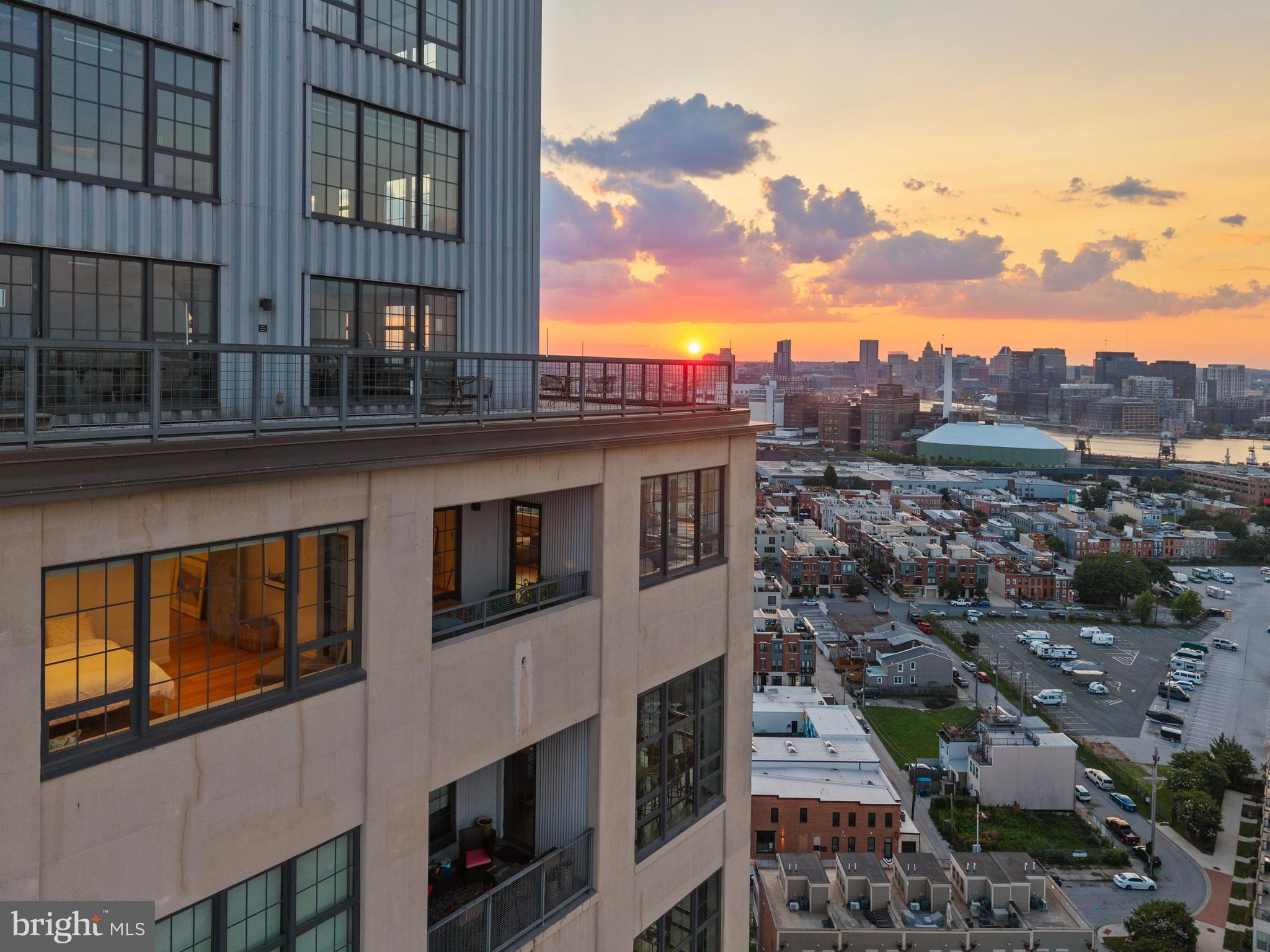 LOCUST POINT - Residential