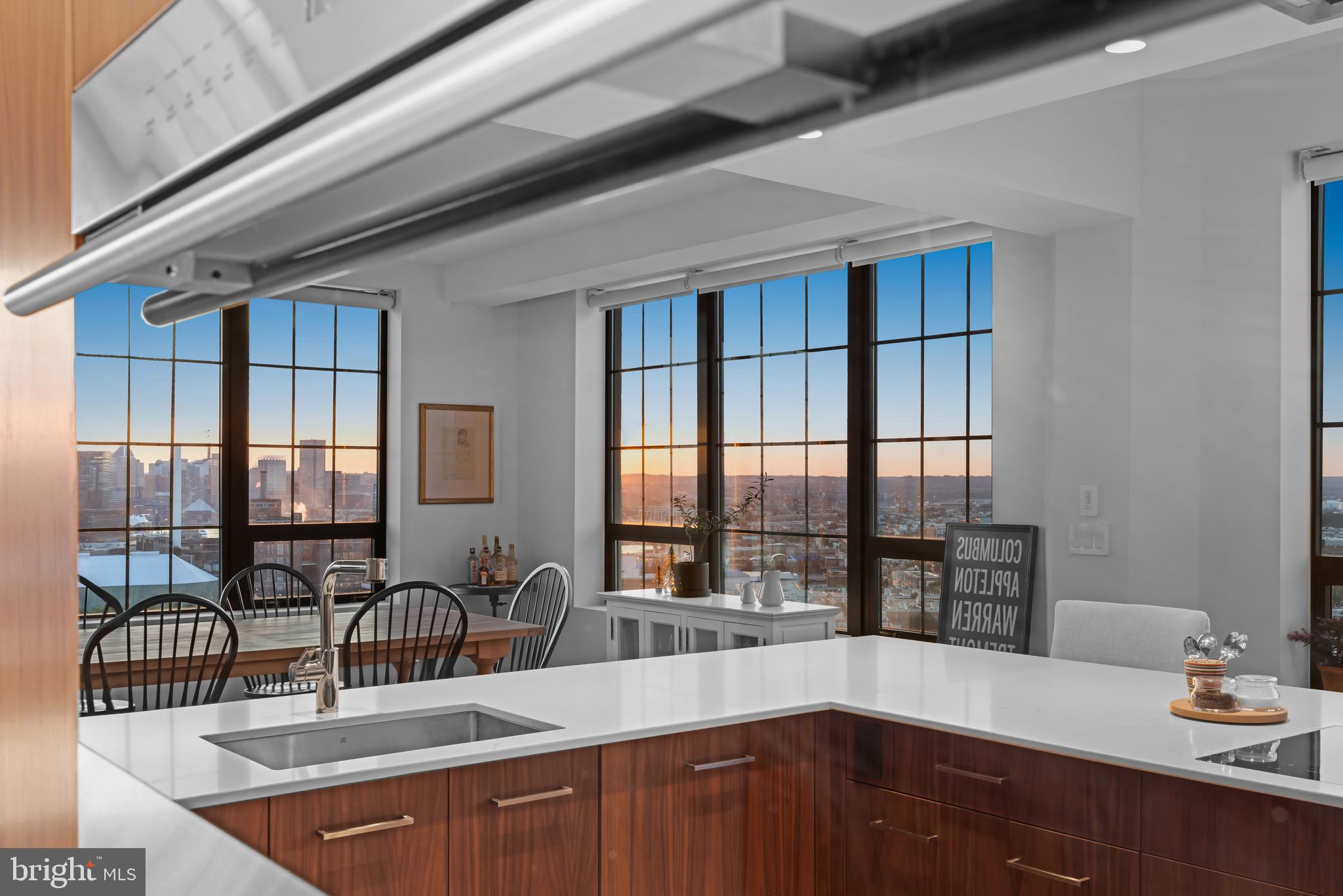 LOCUST POINT - Residential