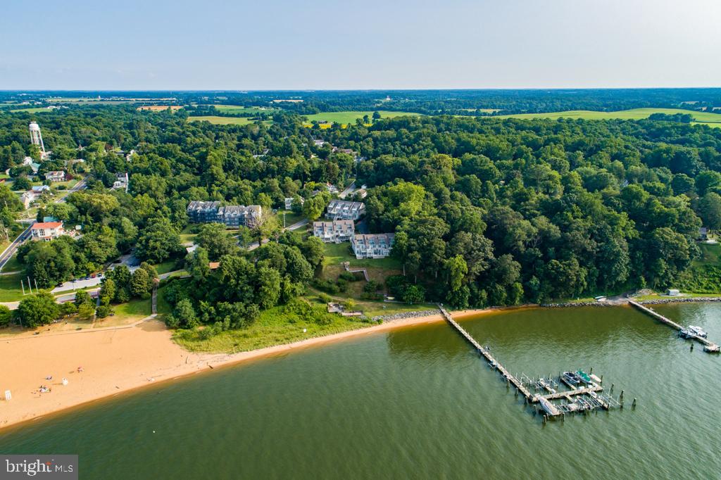 1 IDLEWHILE AVENUE 4