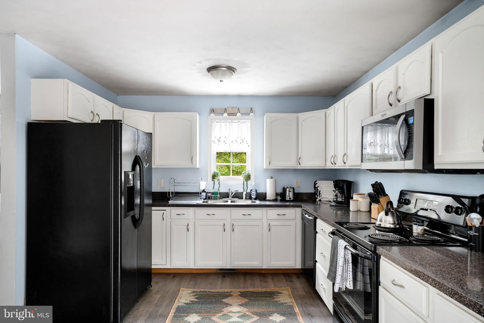 RIVERVIEW ESTATES - Residential