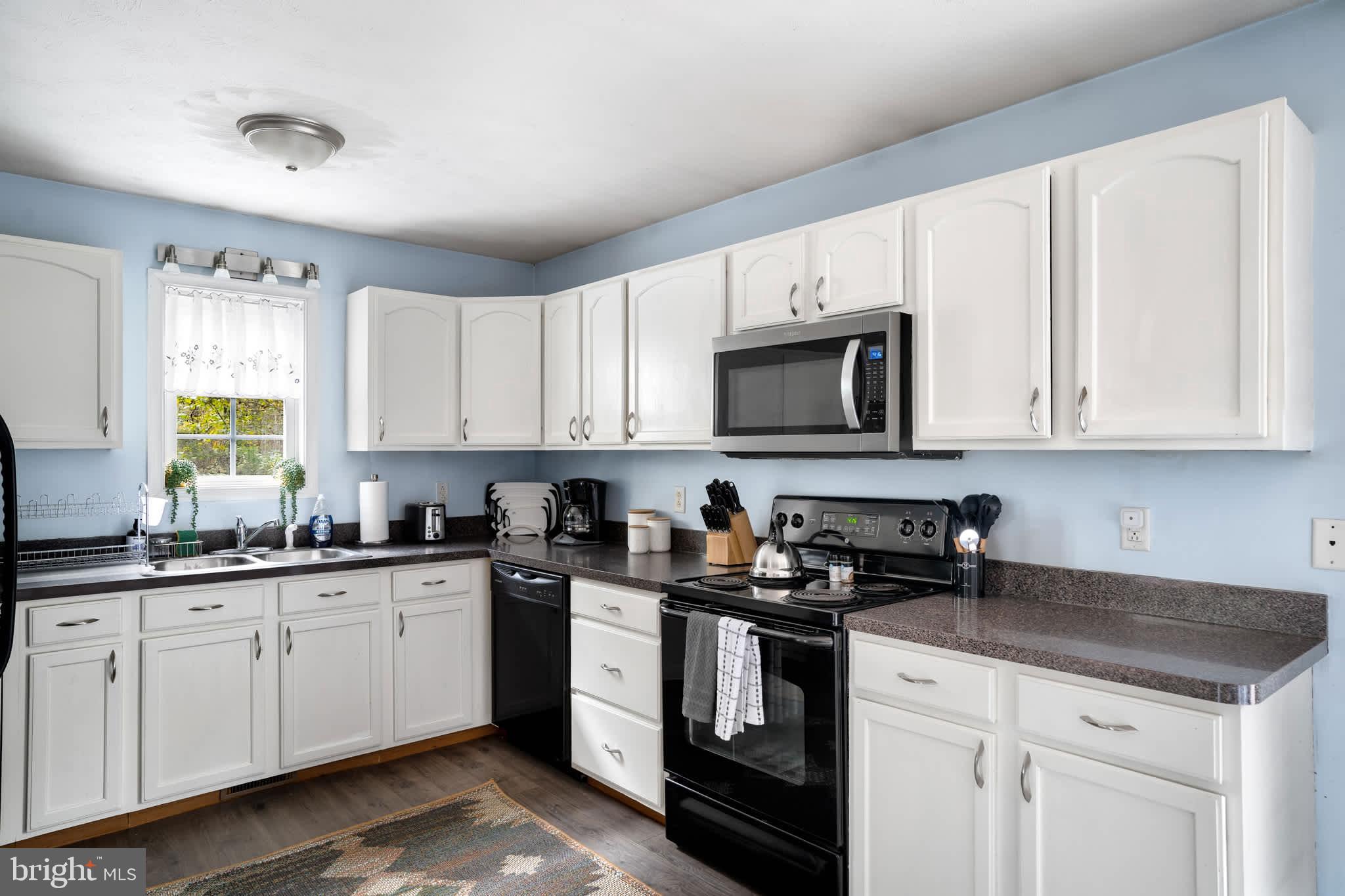 RIVERVIEW ESTATES - Residential