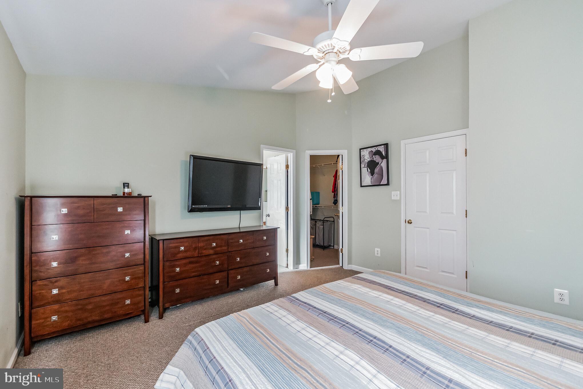 TOWNES OF VANDERBILT - Residential