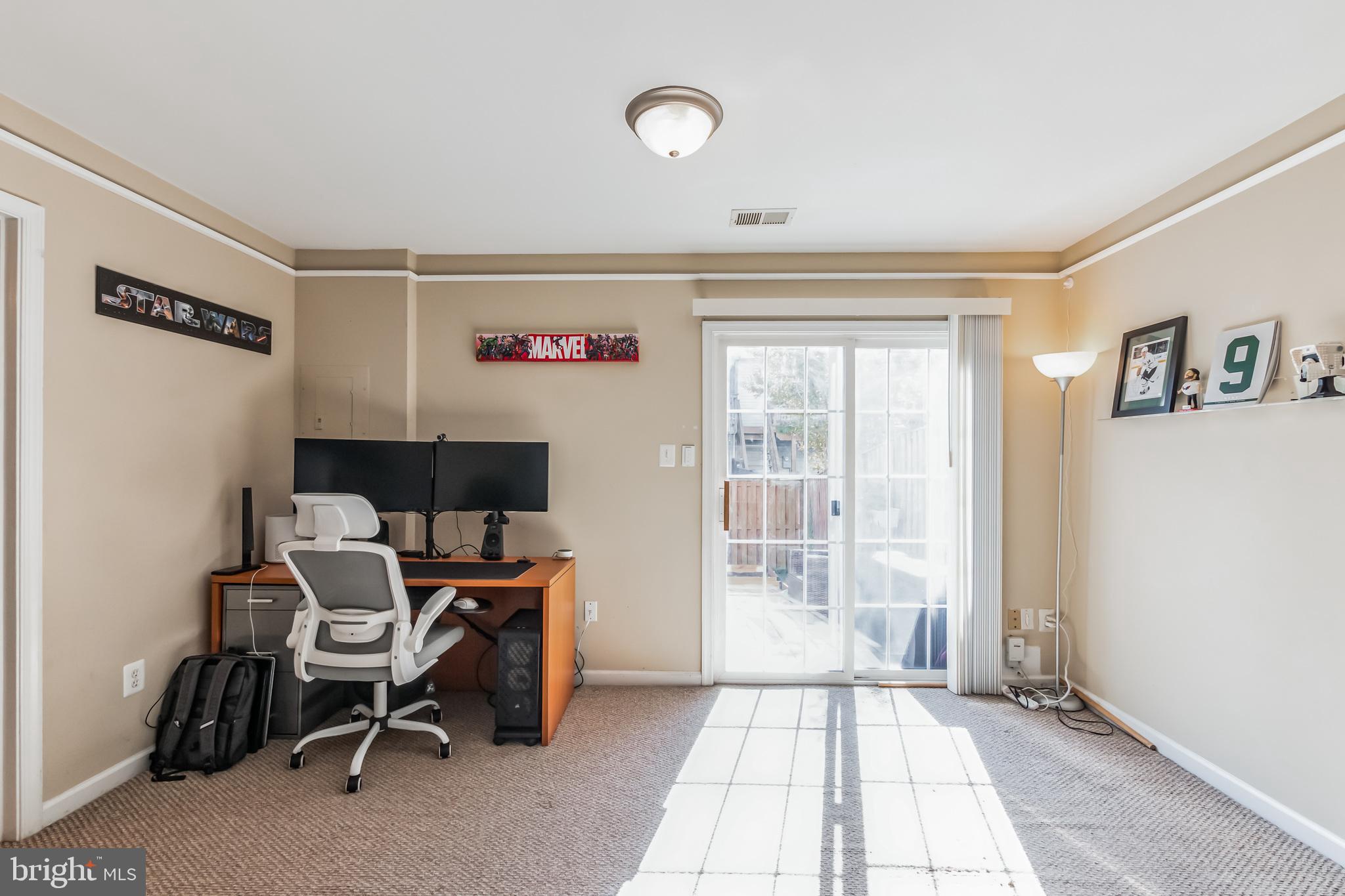 TOWNES OF VANDERBILT - Residential