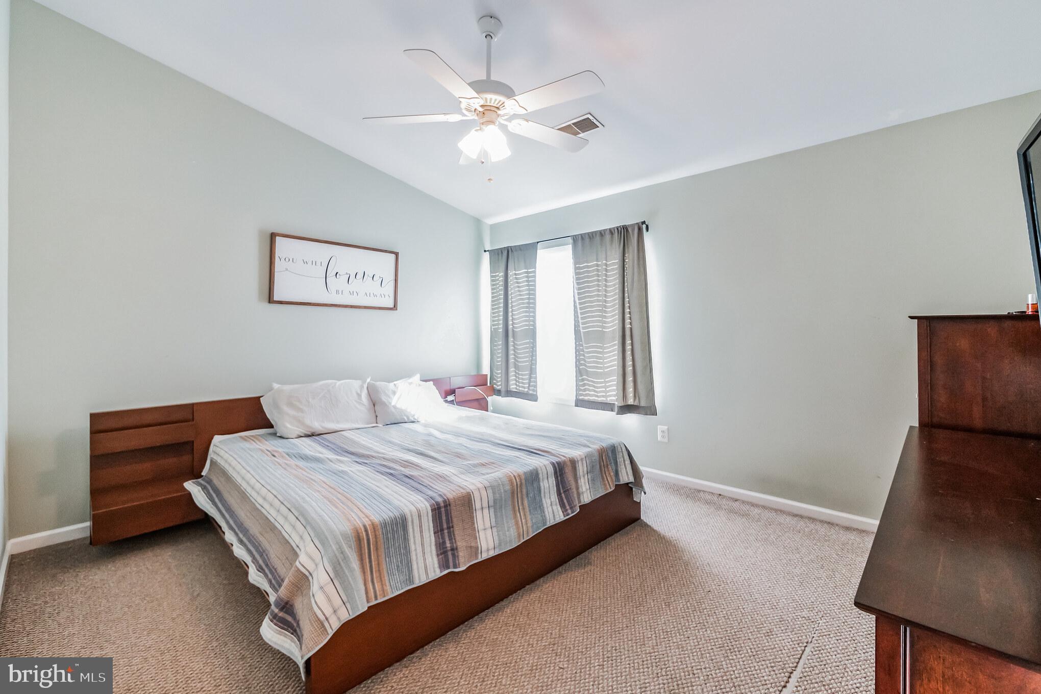 TOWNES OF VANDERBILT - Residential