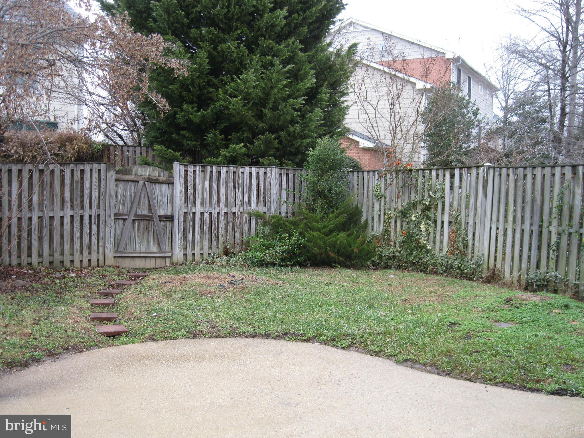 HICKORY RIDGE LA PLATA - Residential Lease