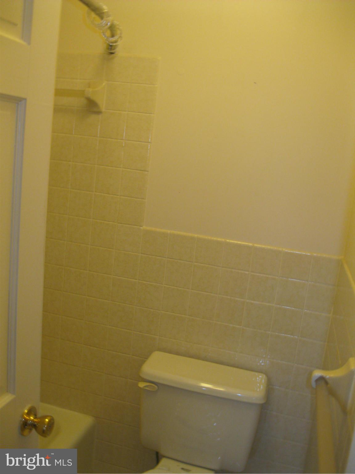 HICKORY RIDGE LA PLATA - Residential Lease