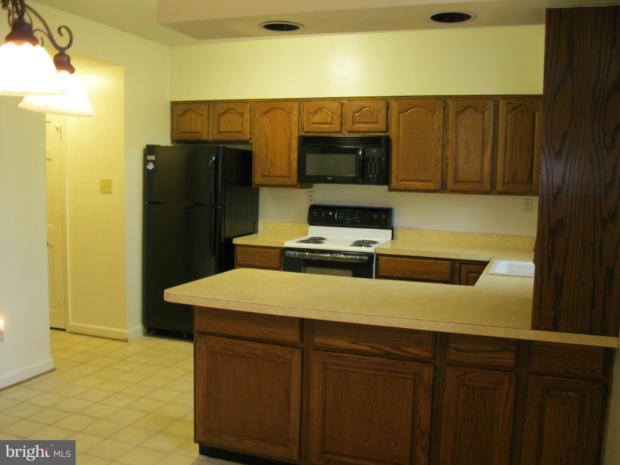 HICKORY RIDGE LA PLATA - Residential Lease