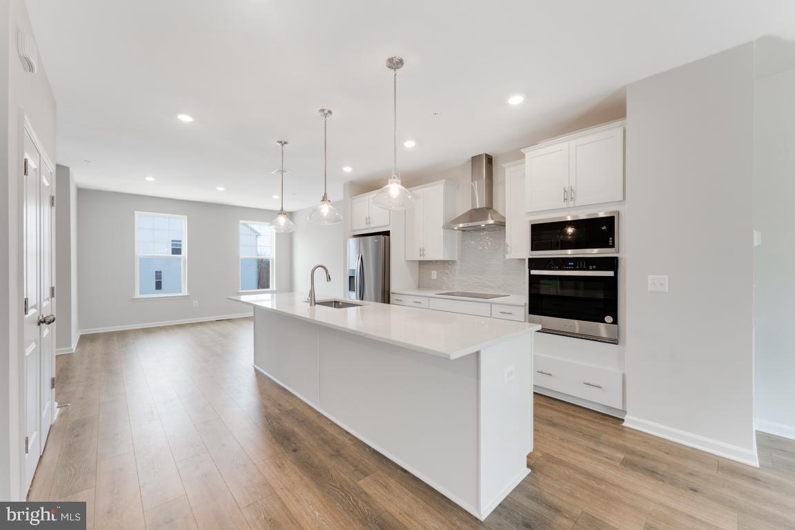 26470 SIR JAMIE TERRACE