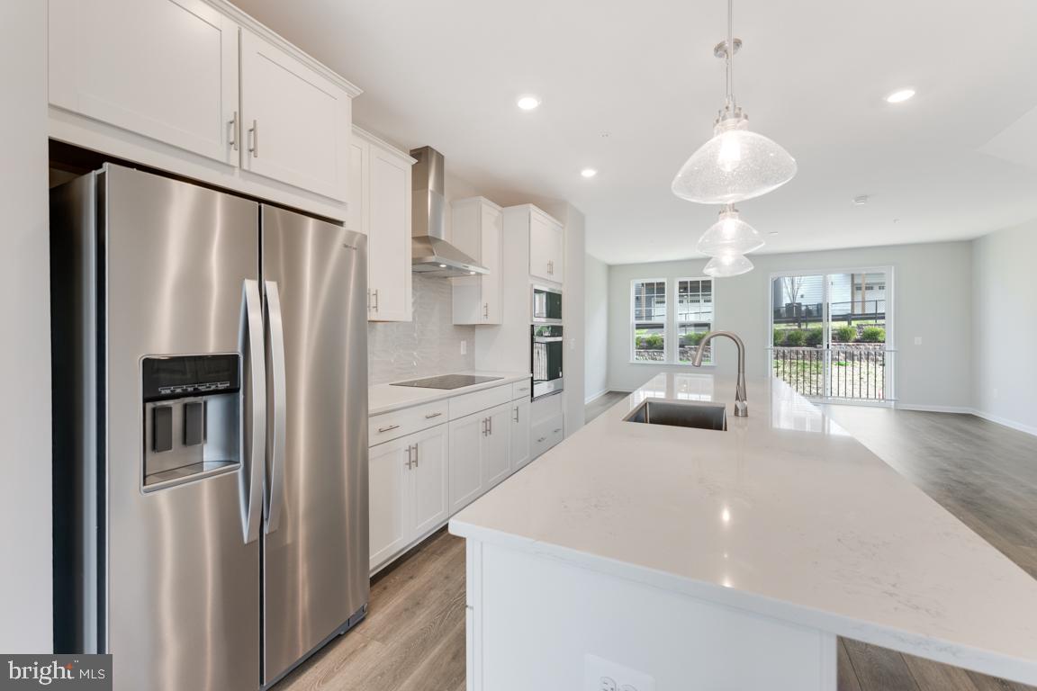 26470 SIR JAMIE TERRACE