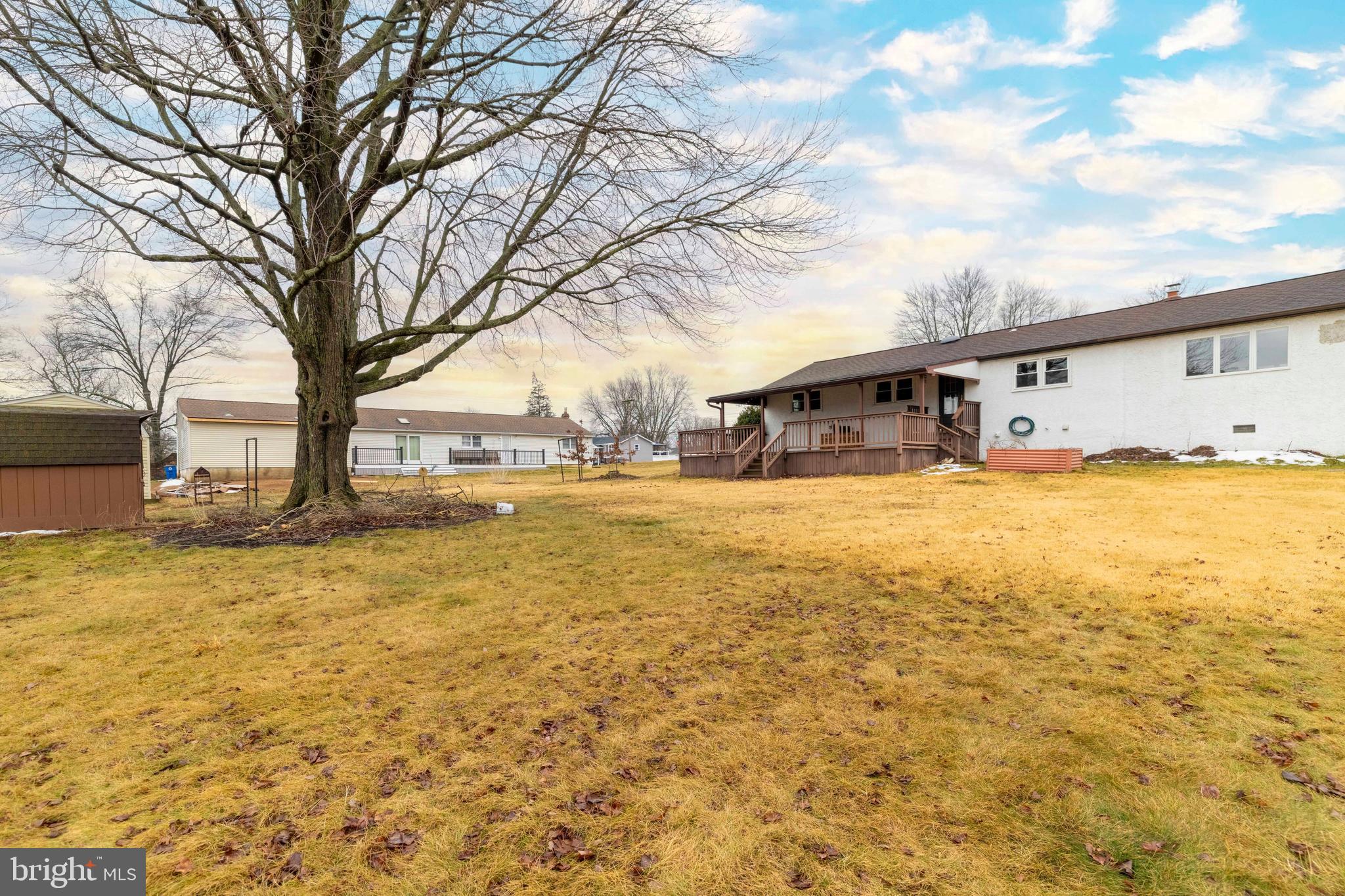 WILLOW FARMS - Residential