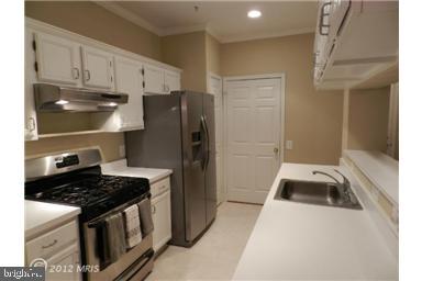 RIVERBEND AT CASCADES - Residential Lease