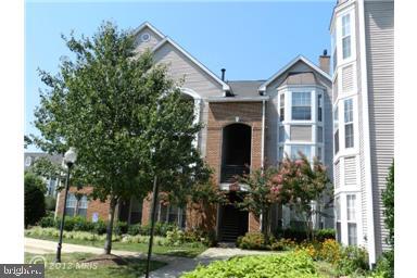 RIVERBEND AT CASCADES - Residential Lease