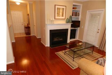 RIVERBEND AT CASCADES - Residential Lease