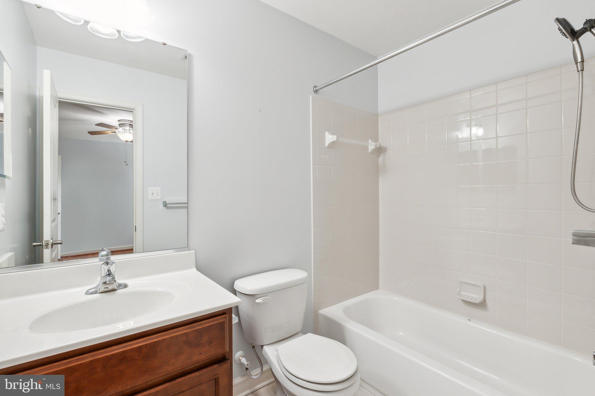 TIMBER RIDGE-PLAT 1 - Residential Lease