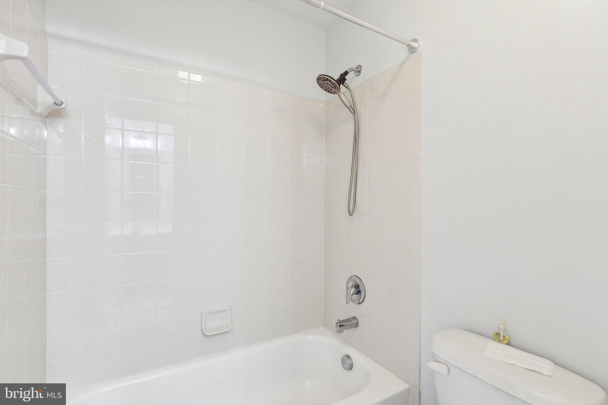 TIMBER RIDGE-PLAT 1 - Residential Lease