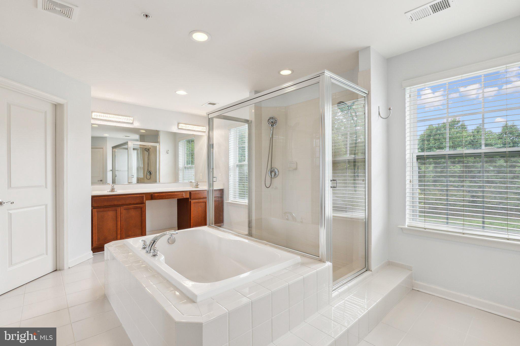 TIMBER RIDGE-PLAT 1 - Residential Lease