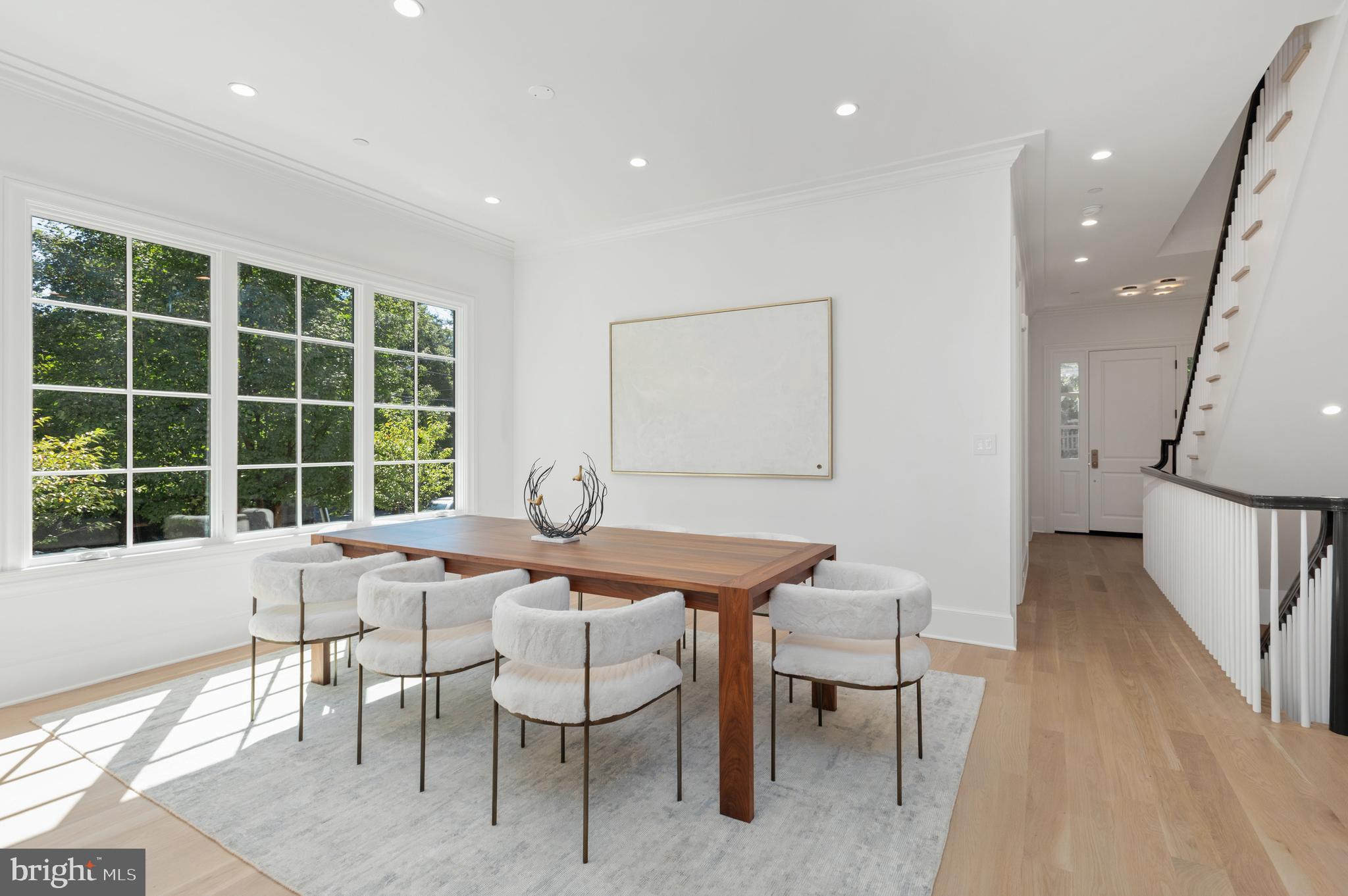 SPRING VALLEY - Residential