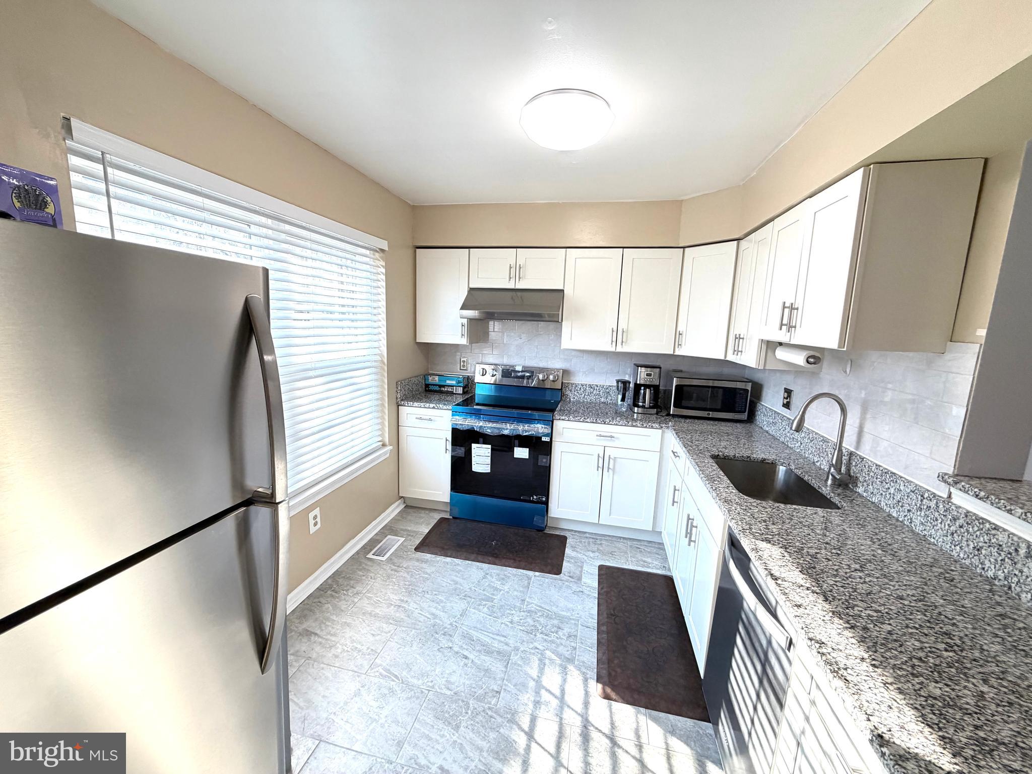 TIMBERBROOKE - Residential