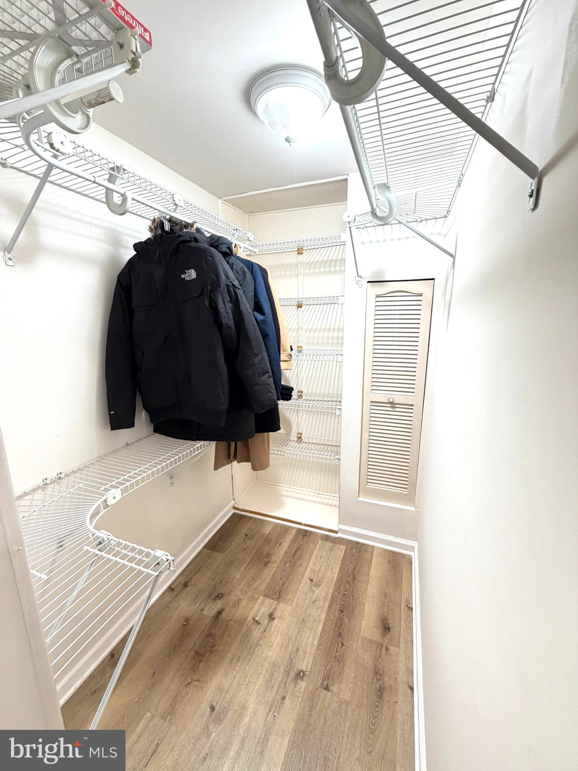 TIMBERBROOKE - Residential