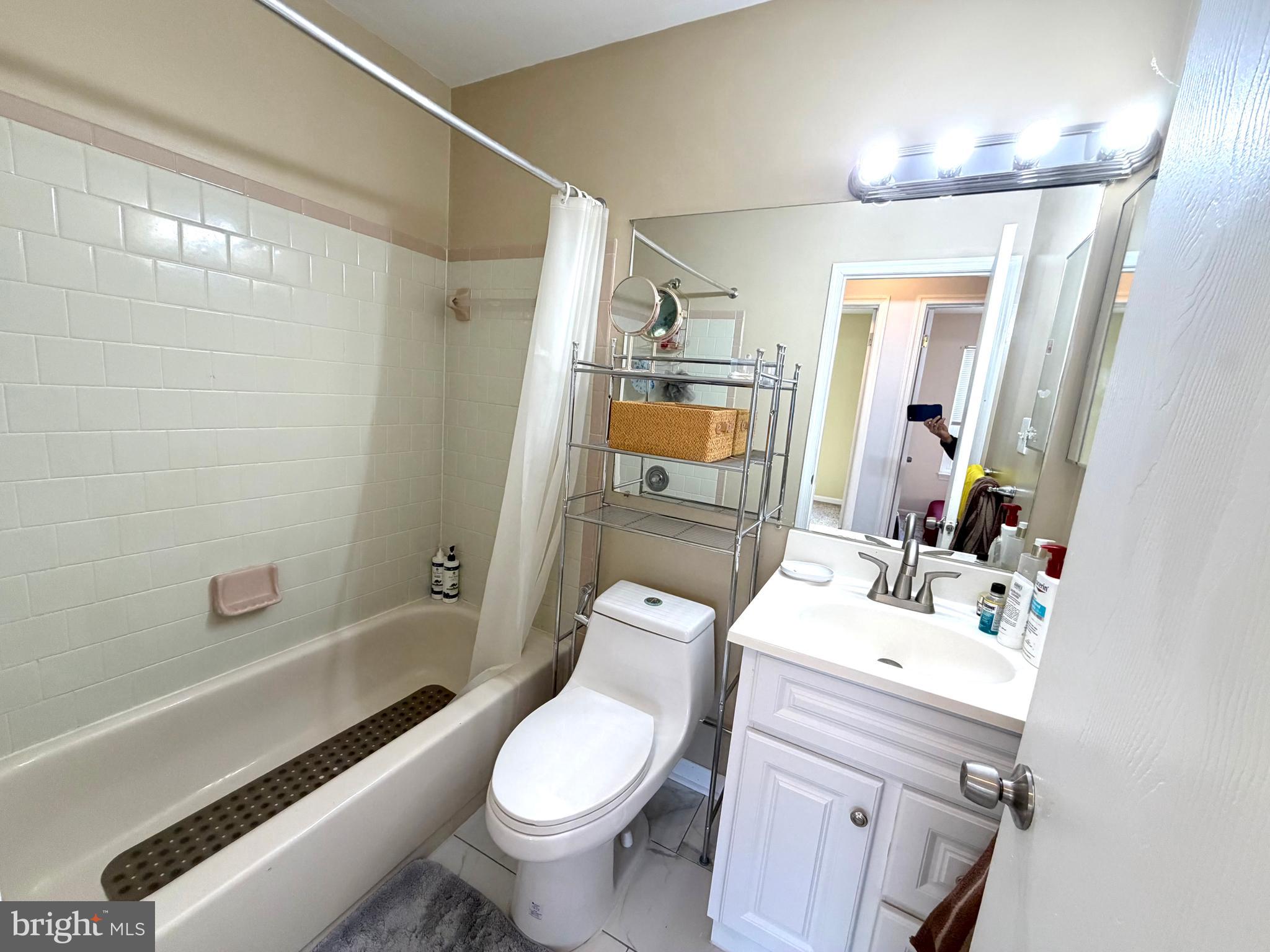 TIMBERBROOKE - Residential