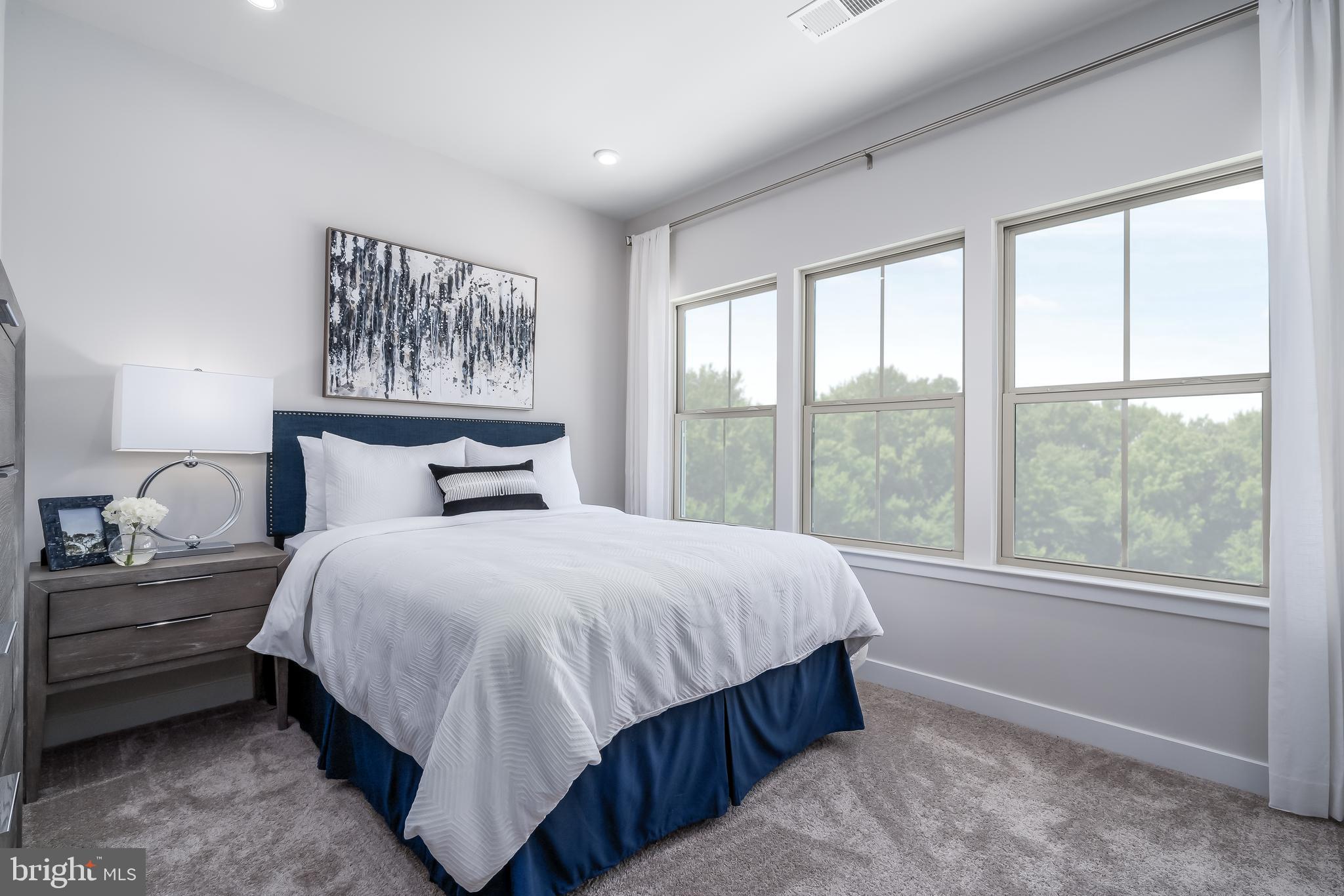 PARKSIDE - Residential