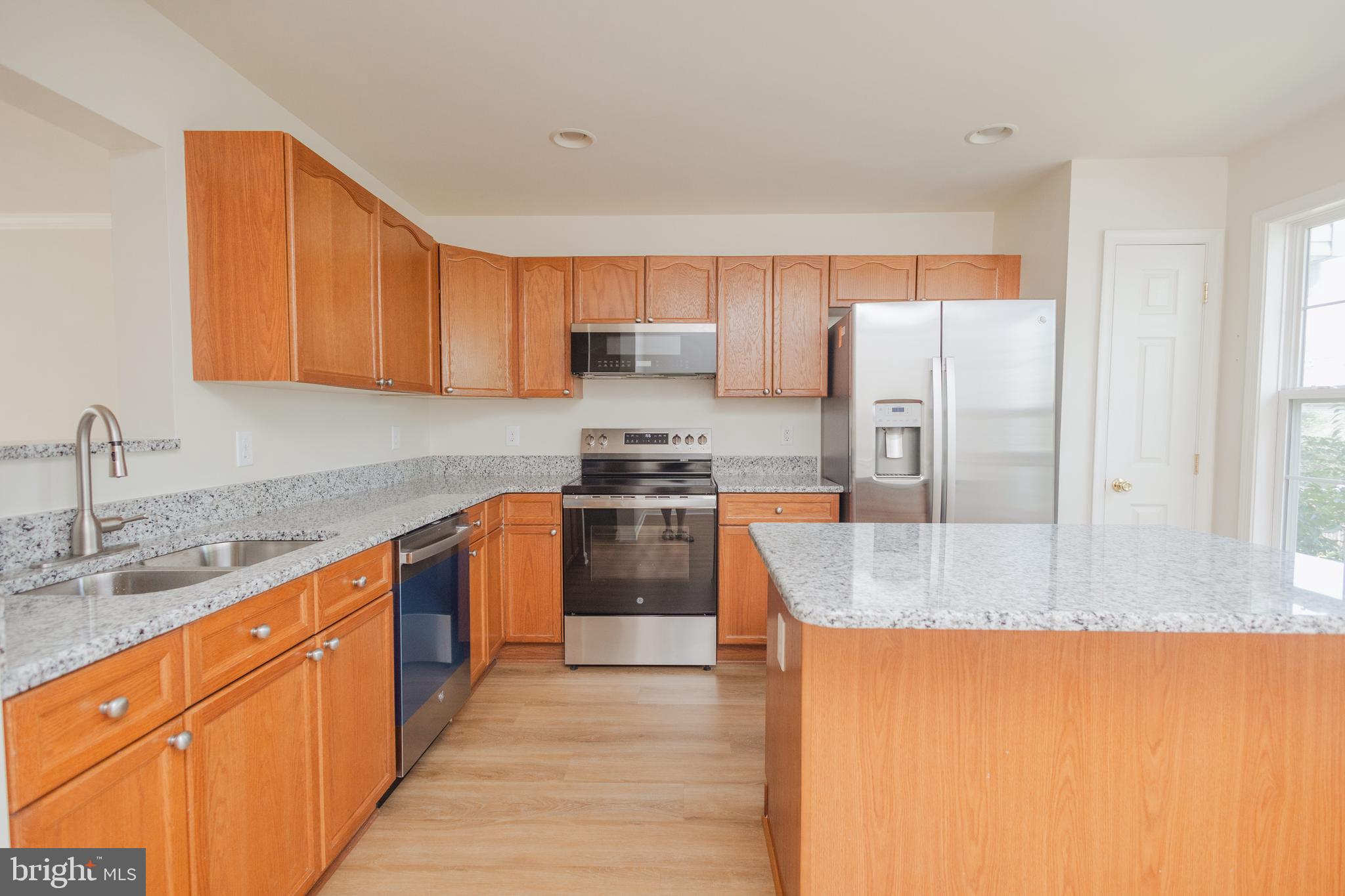 PRENTISS POINT - Residential