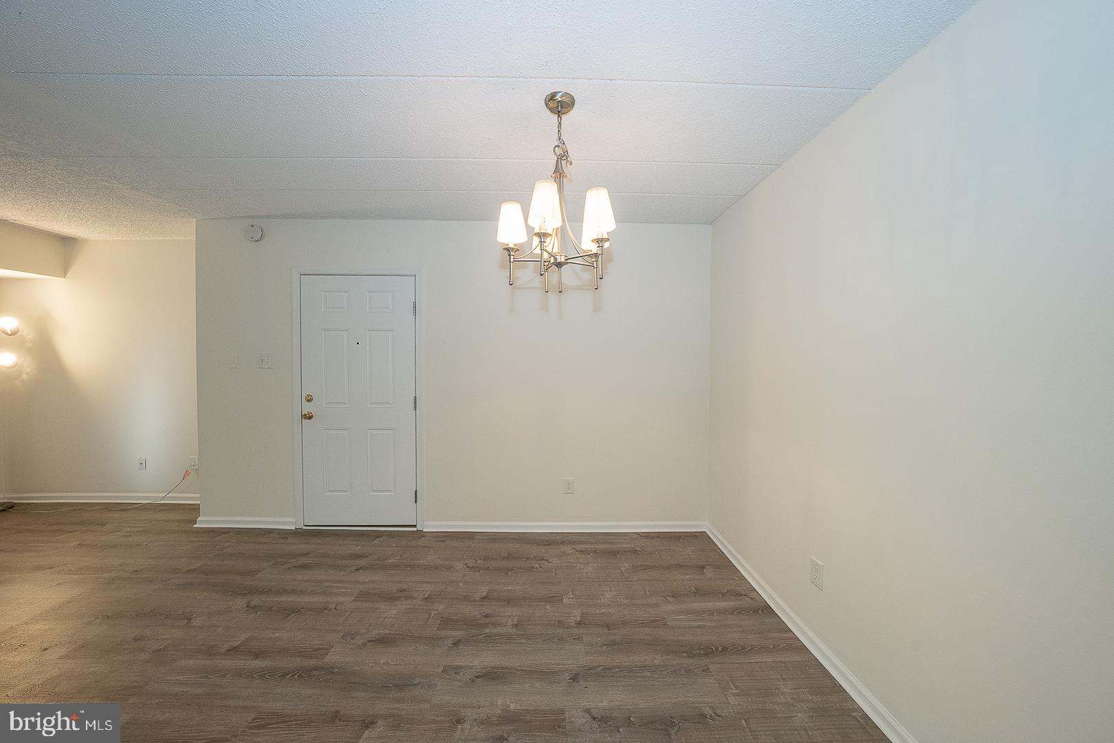 CHESTERBROOK - Residential