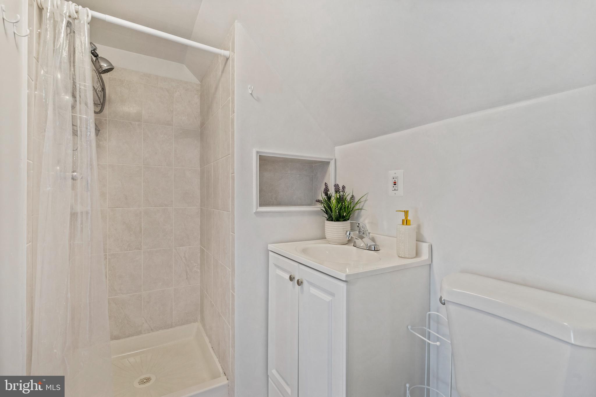 TWINBROOK - Residential