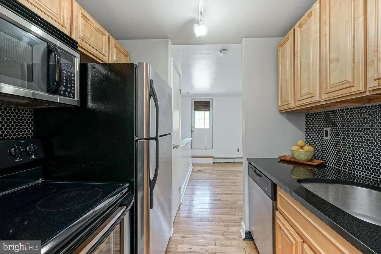 Philadelphia, Pennsylvania 19146, United States, 1 Bedroom Bedrooms, ,1 BathroomBathrooms,Residential,Active,96300
