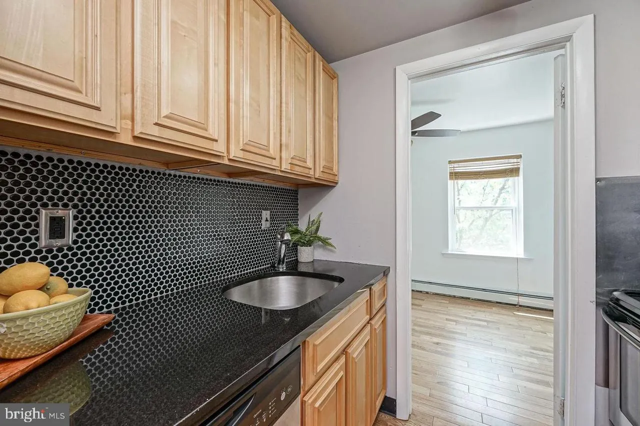 Philadelphia, Pennsylvania 19146, United States, 1 Bedroom Bedrooms, ,1 BathroomBathrooms,Residential,Active,96300